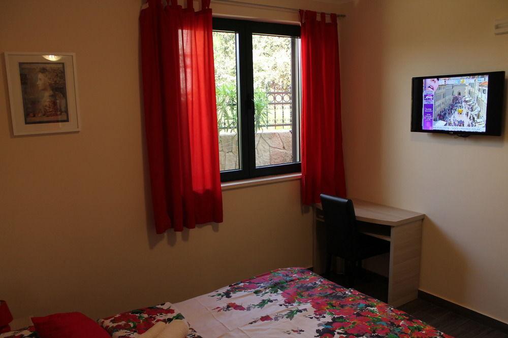 Logos Apartmán *