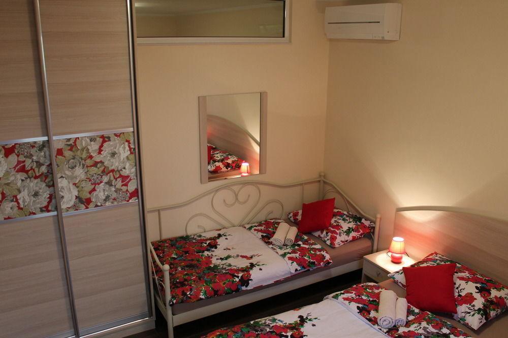 Logos Apartmán