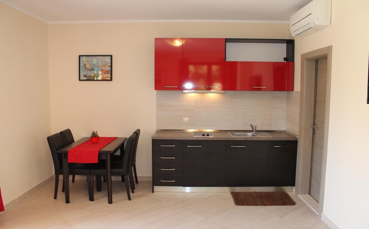 Logos Apartmán