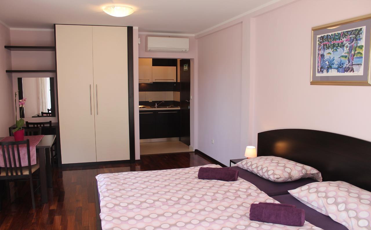 Apartmán Logos *